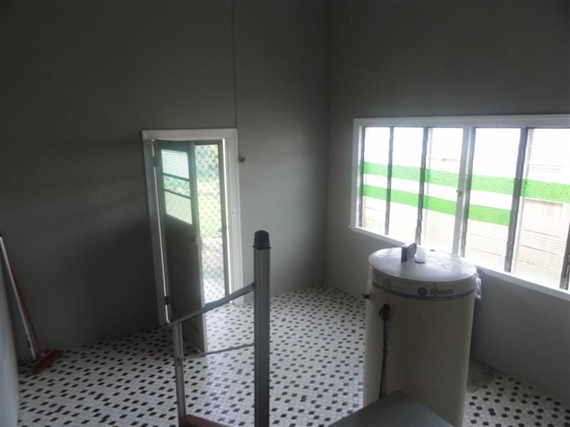 96 Victoria, Silkwood QLD 4856