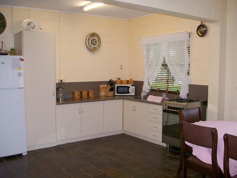 10 Aluart Road, Innisfail Estate QLD 4860