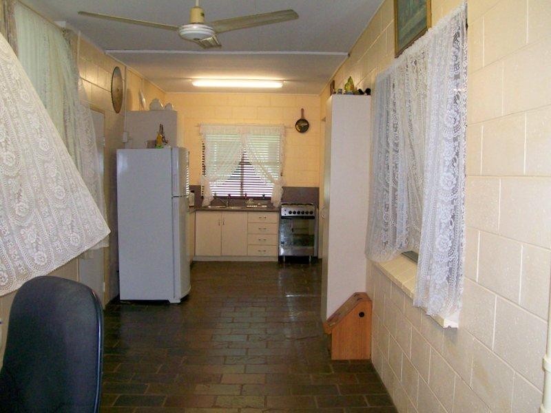 10 Aluart Road, Innisfail Estate QLD 4860