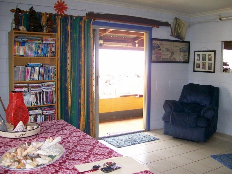 14 Elizabeth St (Esplanade), Flying Fish Point QLD 4860