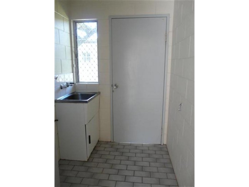 2/6 Bon Villa Avenue, Belvedere QLD 4860