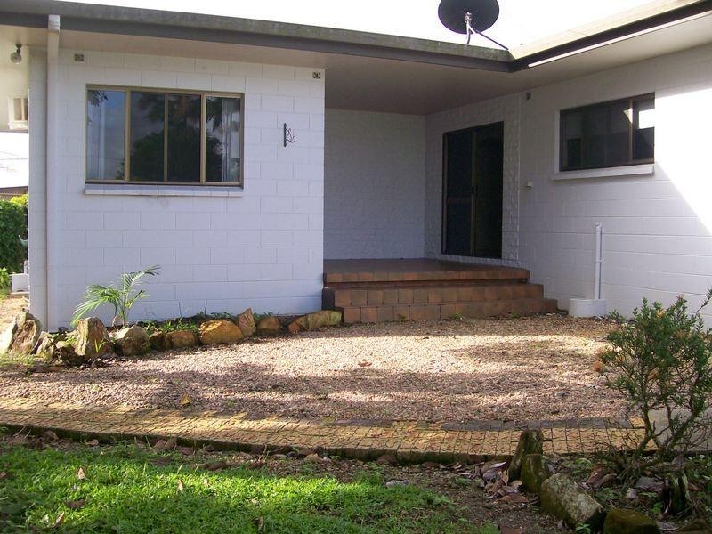 124 River Avenue, Innisfail QLD 4860