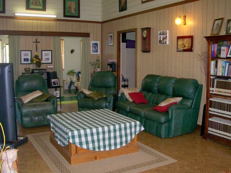 385 Palmerston Highway, O’briens Hill QLD 4860