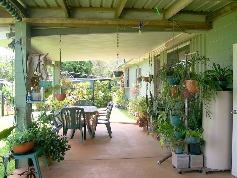 385 Palmerston Highway, O’briens Hill QLD 4860