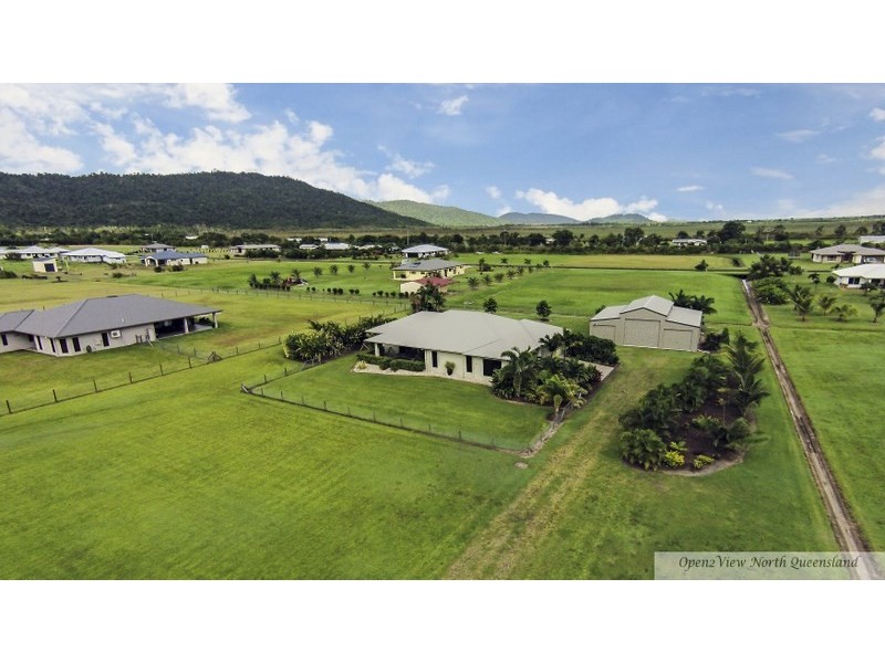 12 Bulgaru Road, Etty Bay QLD 4858