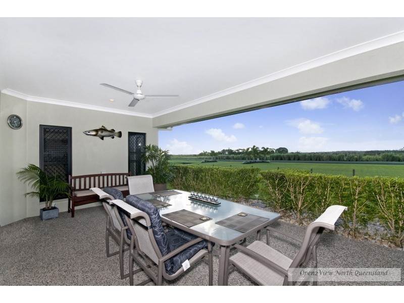 12 Bulgaru Road, Etty Bay QLD 4858