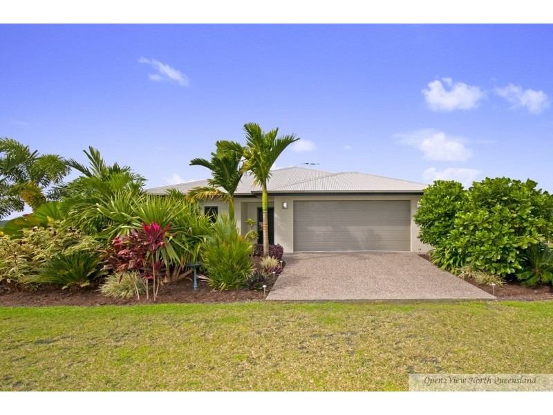 12 Bulgaru Road, Etty Bay QLD 4858