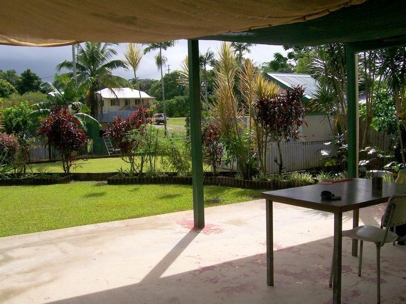 11 Carmel Street, East Innisfail QLD 4860