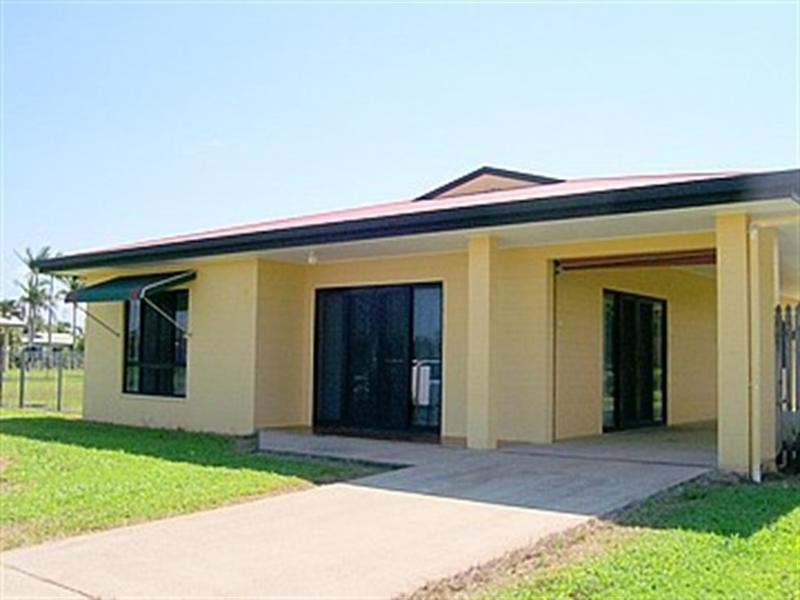 26 Reynolds Road, Innisfail Estate QLD 4860