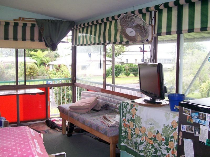 6 Sundown Road, Innisfail QLD 4860