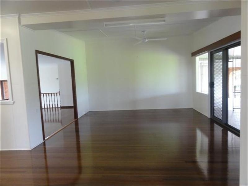 212 Cassar, Silkwood QLD 4856