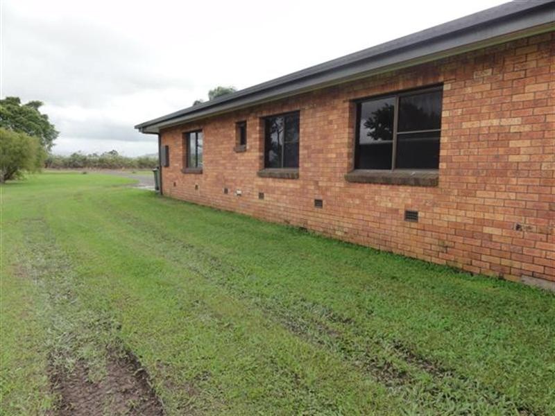 212 Cassar, Silkwood QLD 4856