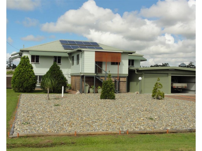 39 WATTLE Street, Goondi Hill QLD 4860