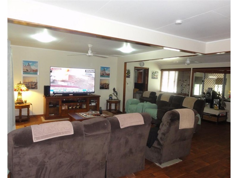 39 WATTLE Street, Goondi Hill QLD 4860