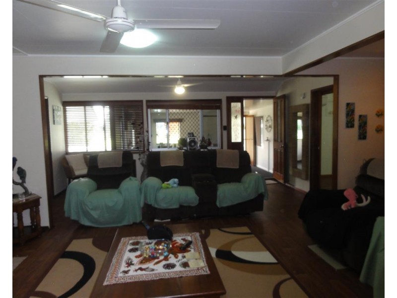 39 WATTLE Street, Goondi Hill QLD 4860