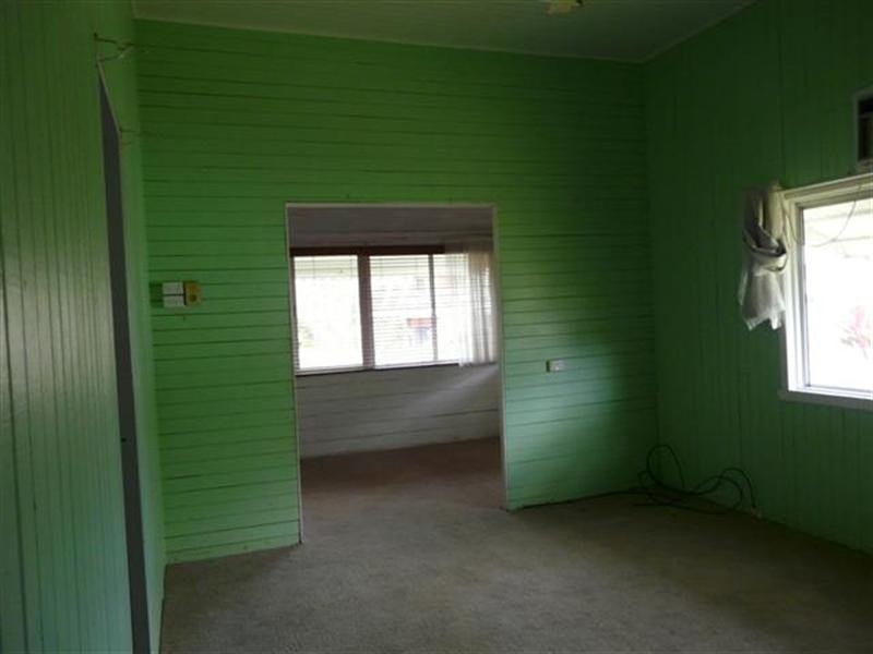 21 Bombala, Mourilyan QLD 4858