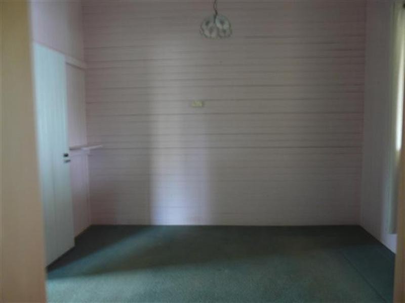 21 Bombala, Mourilyan QLD 4858