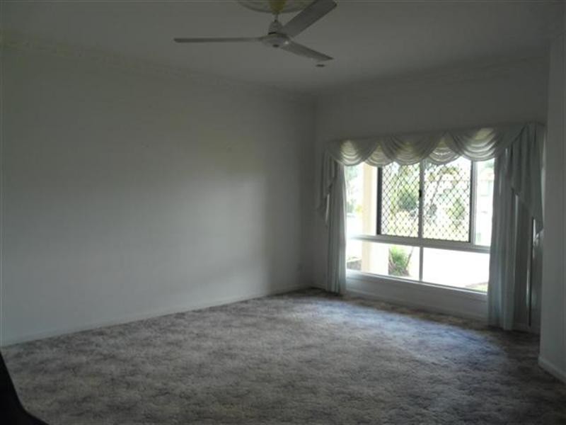 15 Enid, Flying Fish Point QLD 4860