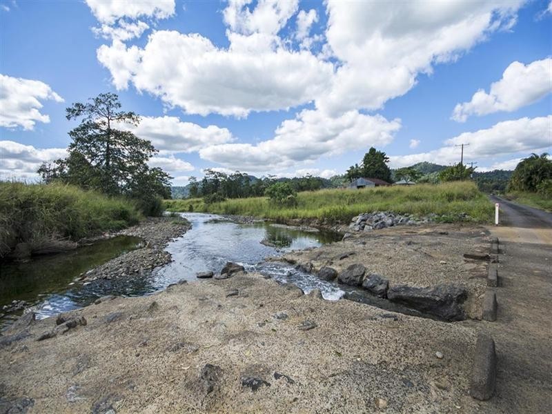 876 Woopen Creek Road, Woopen Creek QLD 4871