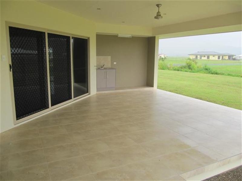 4 Jabiru, Innisfail QLD 4860