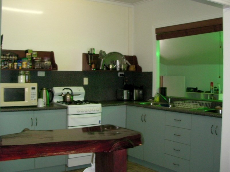 22 Maud Street, Flying Fish Point QLD 4860