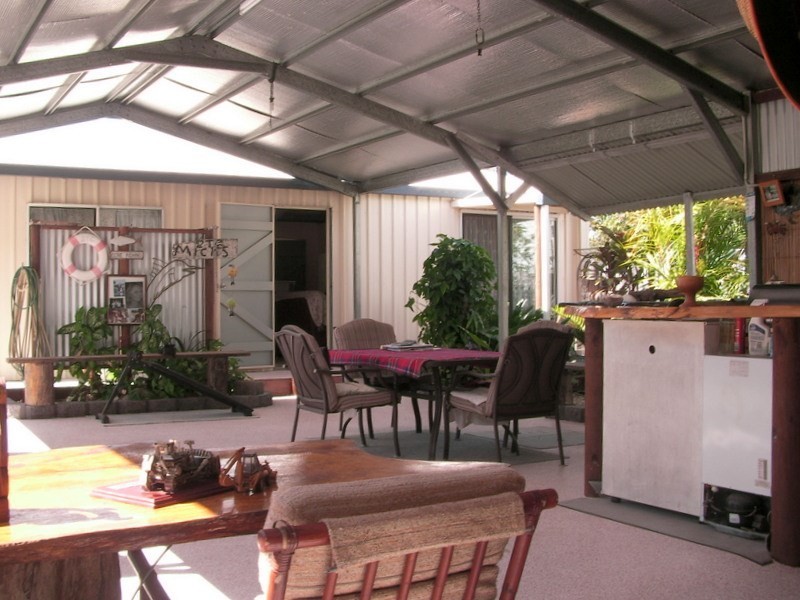 22 Maud Street, Flying Fish Point QLD 4860