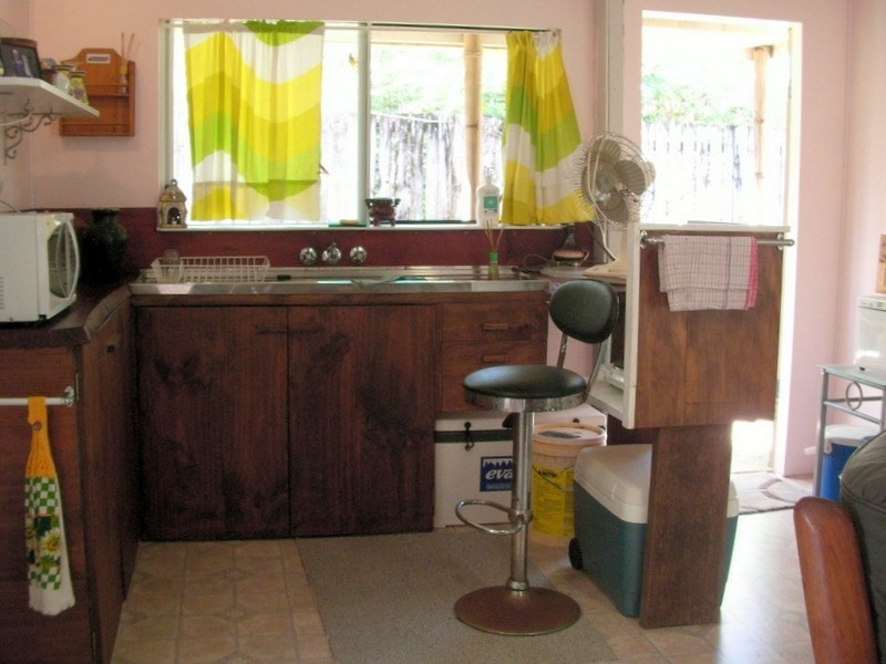 22 Maud Street, Flying Fish Point QLD 4860