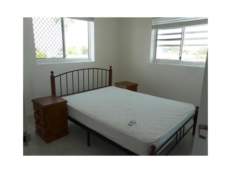 25/32-40 Fitzgerald Esplanade, Innisfail QLD 4860