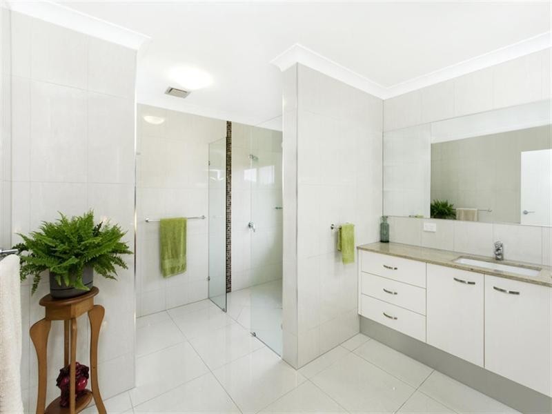 66477 Bruce Highway, Woopen Creek QLD 4871