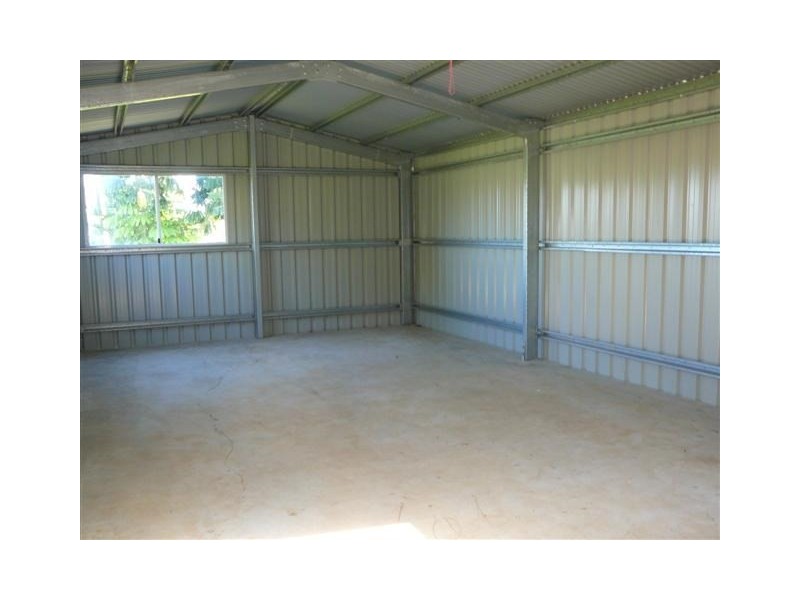 22 Howe, East Innisfail QLD 4860