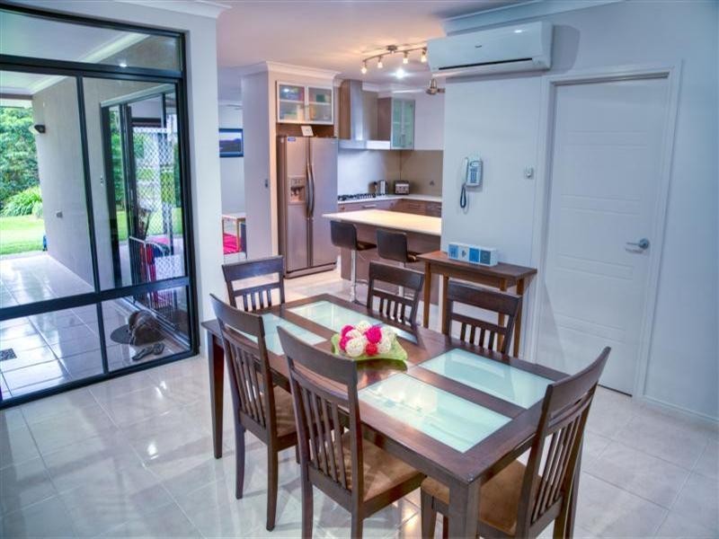 37 La Rocca Close, Etty Bay QLD 4858