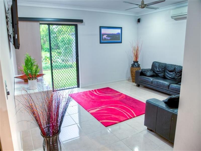 37 La Rocca Close, Etty Bay QLD 4858