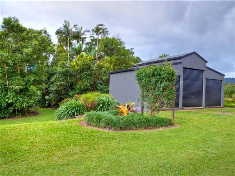 37 La Rocca Close, Etty Bay QLD 4858