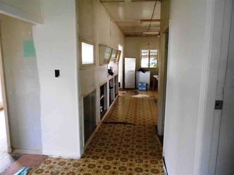 11 FLORENCE, East Innisfail QLD 4860