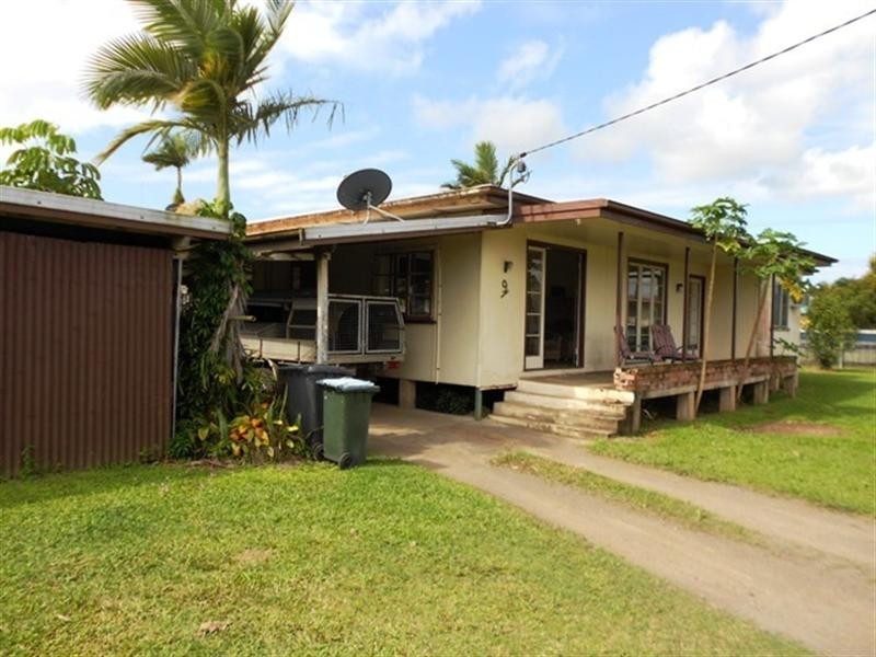 11 FLORENCE, East Innisfail QLD 4860