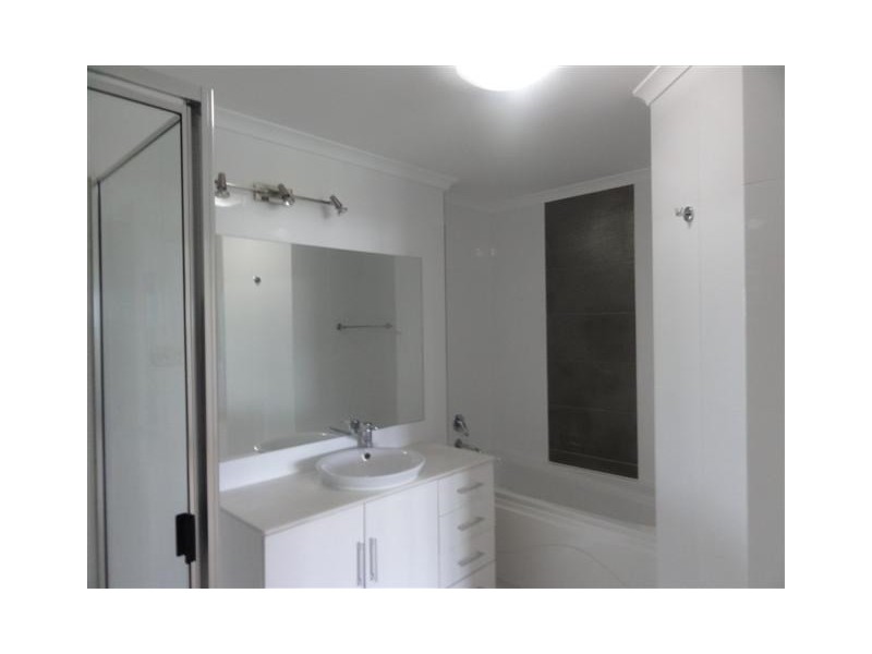 Unit 24 Fitzgerald Esplanade, Innisfail QLD 4860