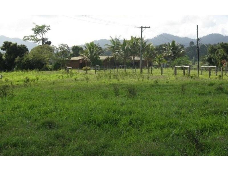 2323 Palmerston Highway, East Palmerston QLD 4860