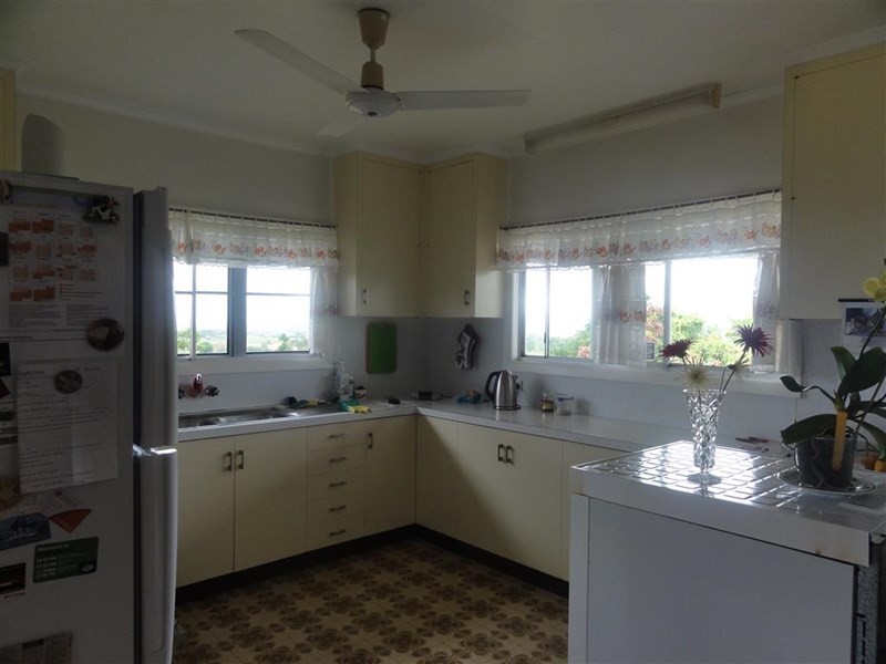 787a Palmerston Highway, Pin Gin Hill QLD 4860