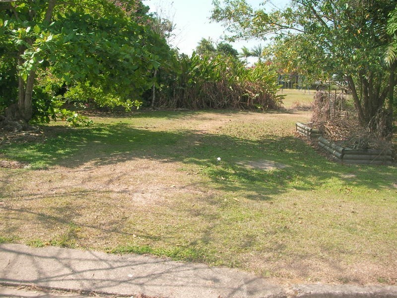 14 Ryan Street, East Innisfail QLD 4860