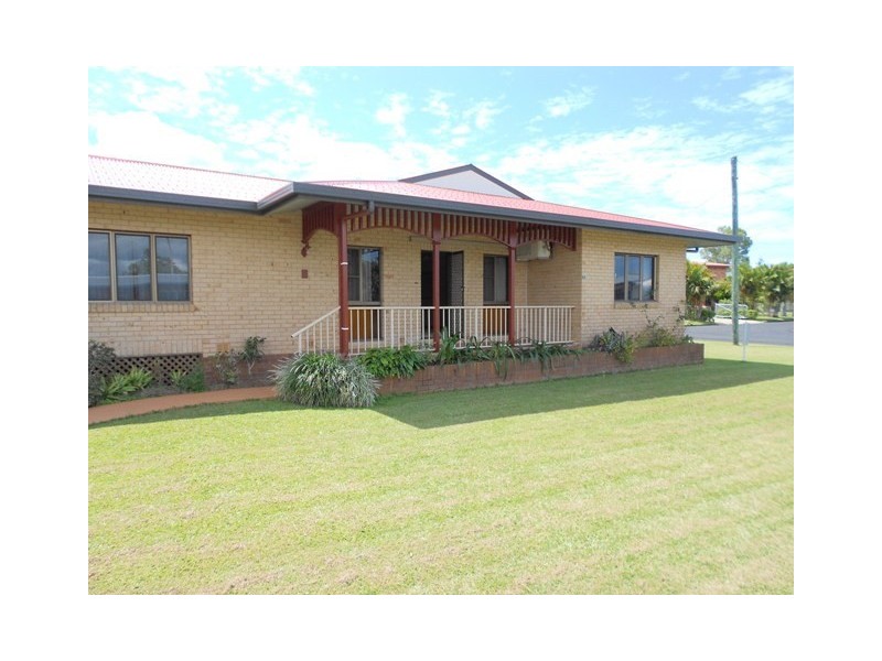 18 Herbert Street, Innisfail QLD 4860