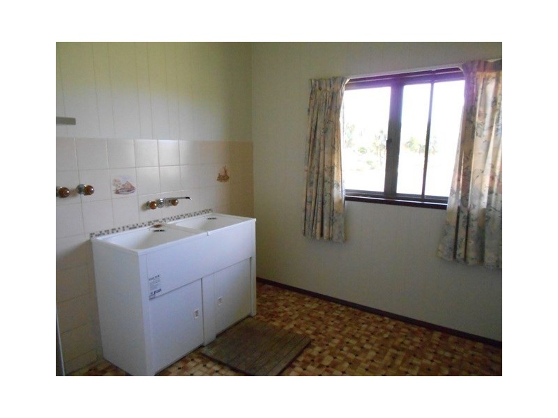 18 Herbert Street, Innisfail QLD 4860