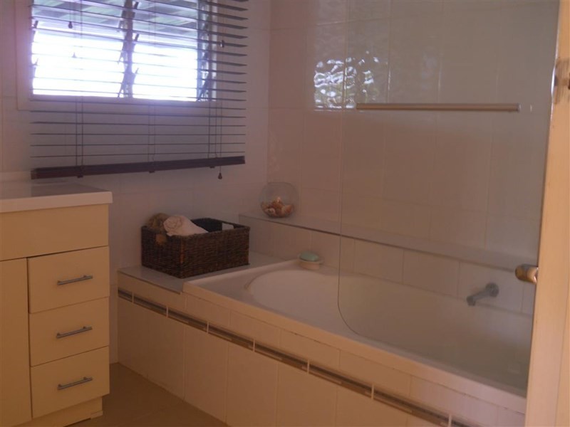 5 Fern Avenue, Coconuts, Innisfail QLD 4860