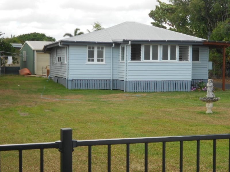 58 Esplanade, Innisfail QLD 4860