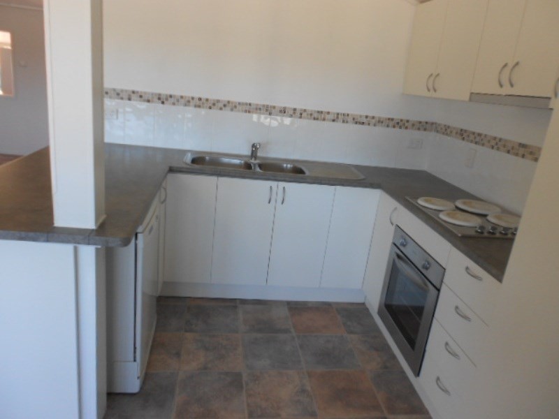 58 Esplanade, Innisfail QLD 4860