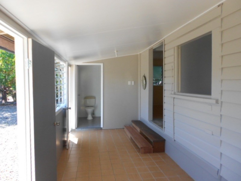 58 Esplanade, Innisfail QLD 4860