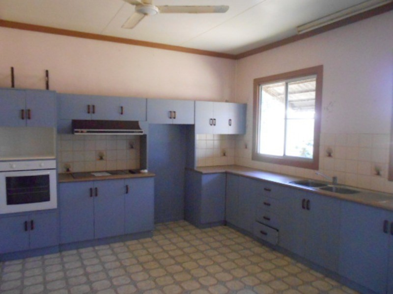 22 HOWE, Webb QLD 4860