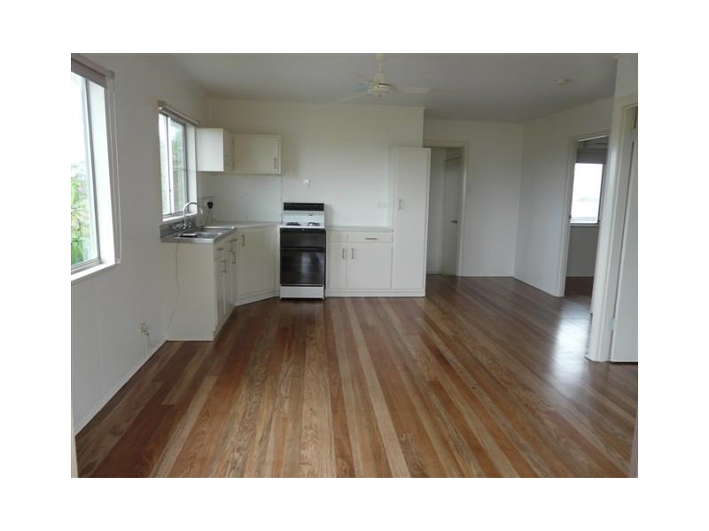 1/18 Benwell, Innisfail QLD 4860