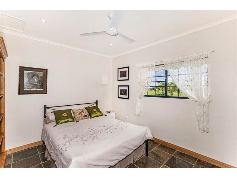 28 McCowatt, Garradunga QLD 4860