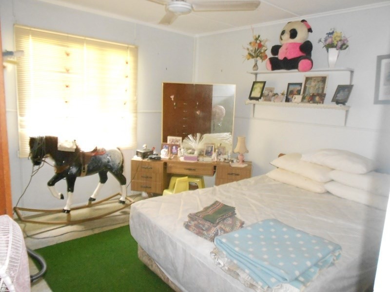 17 CAHILL, East Innisfail QLD 4860