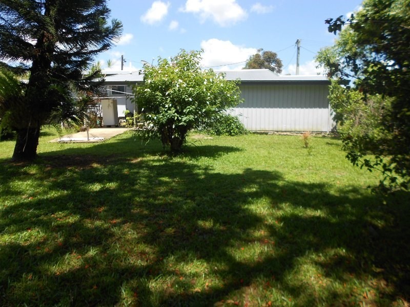 17 CAHILL, East Innisfail QLD 4860